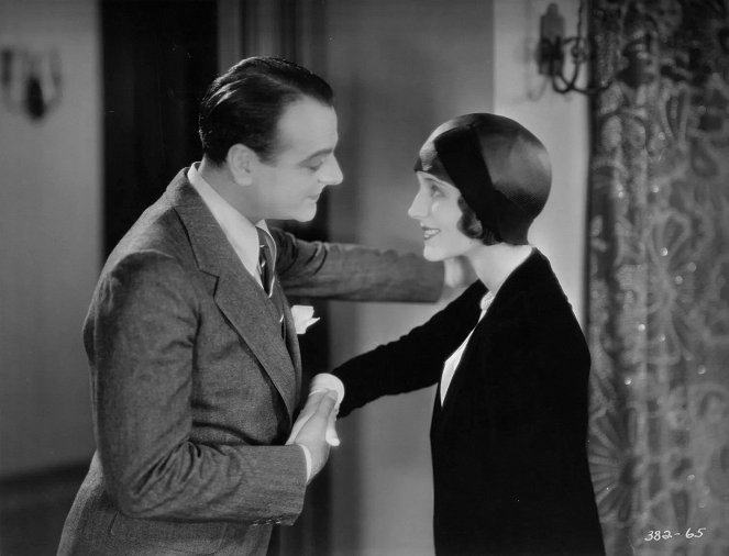 A Lady of Chance - Van film - Lowell Sherman, Norma Shearer