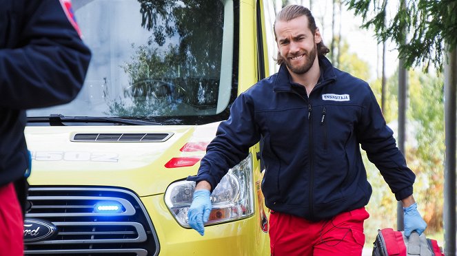 Nurses - Kahden kerroksen väkeä 2/4 - Photos - Janne Saarinen