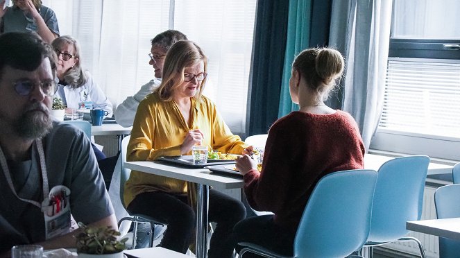 Nurses - Väärä kumppani 3/5 - Photos - Jaana Pesonen