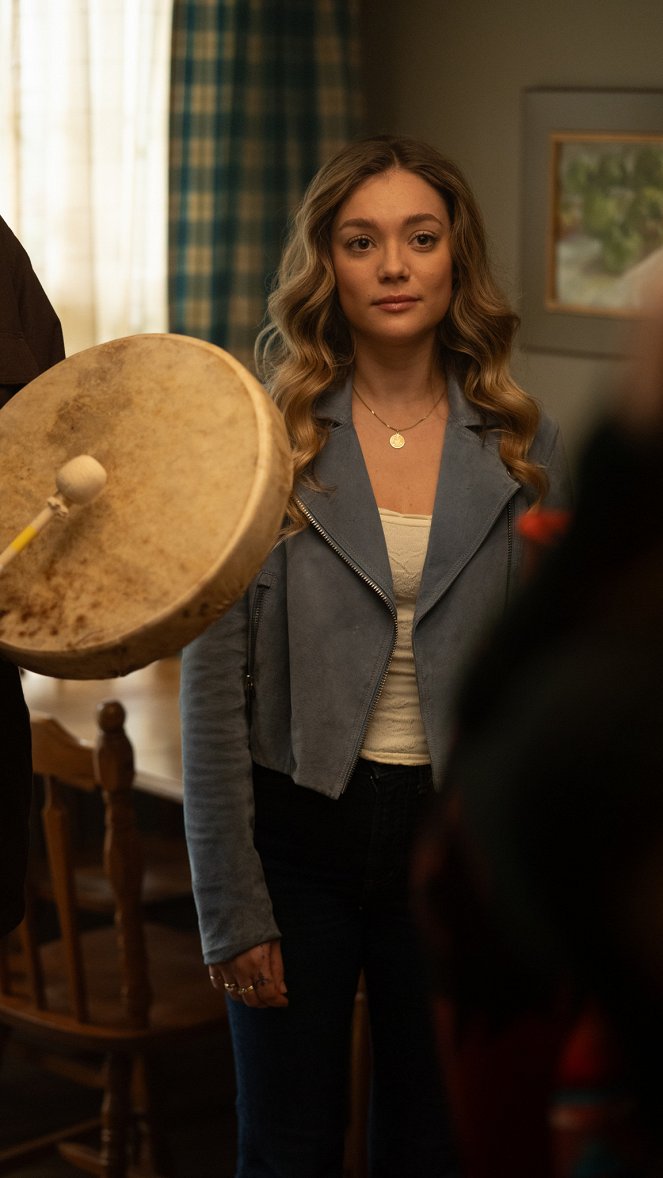 Sullivan's Crossing - Season 2 - It's a Wonderful Life - Photos