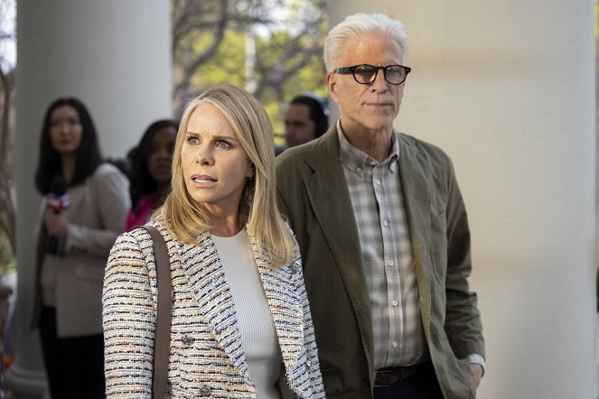 Curb Your Enthusiasm - Season 12 - No Lessons Learned - Photos