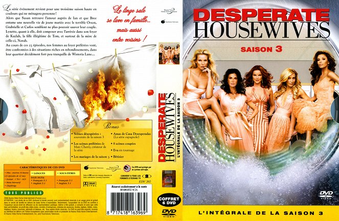 Donas de Casa Desesperadas - Season 3 - Capas