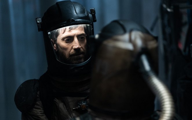 Snowpiercer - The Sting of Survival - Photos