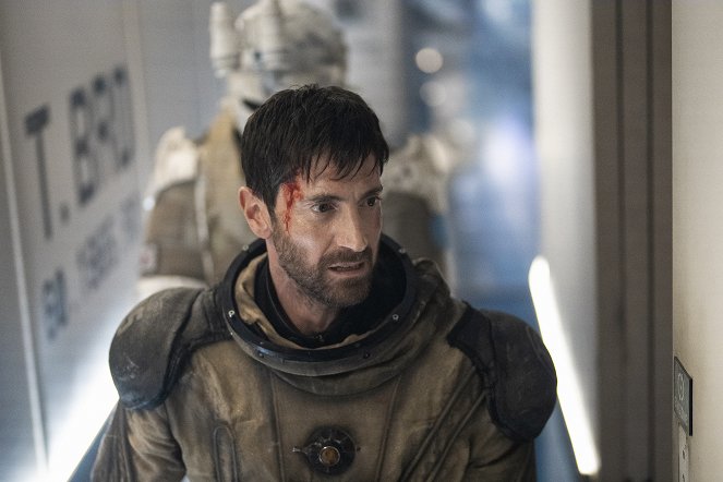 Snowpiercer - The Sting of Survival - Photos