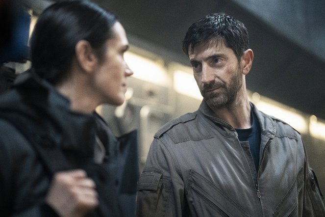 Snowpiercer - The Sting of Survival - Photos