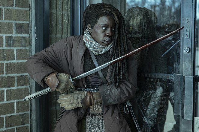 The Walking Dead: The Ones Who Live - Gone - Filmfotos - Danai Gurira