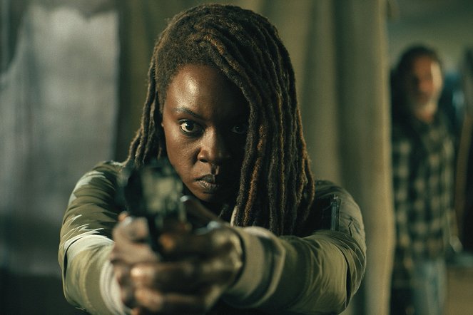 The Walking Dead: The Ones Who Live - Become - De la película - Danai Gurira