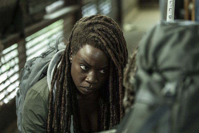 The Walking Dead: The Ones Who Live - Become - De la película - Danai Gurira