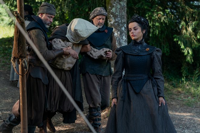 The Serpent Queen - Courting the Valois - Do filme