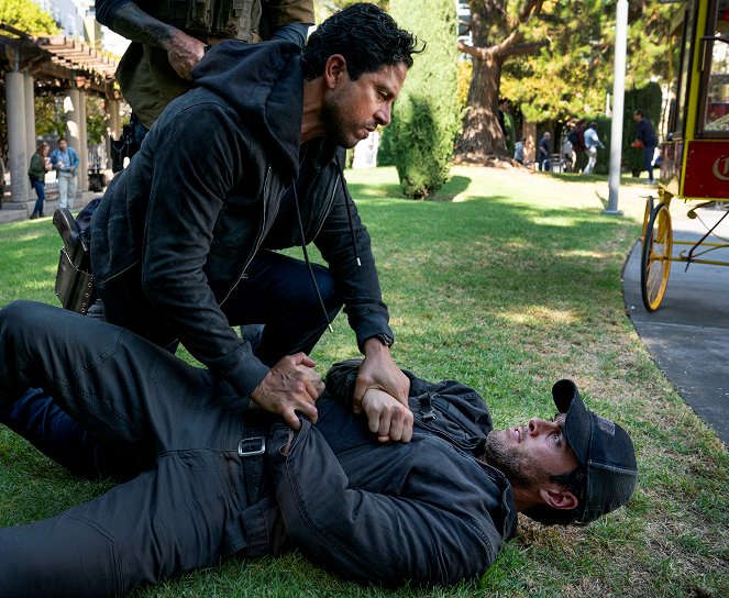 Criminal Minds - Moose - Photos