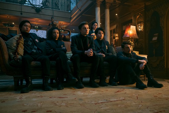 The Umbrella Academy - The Cleanse - Photos