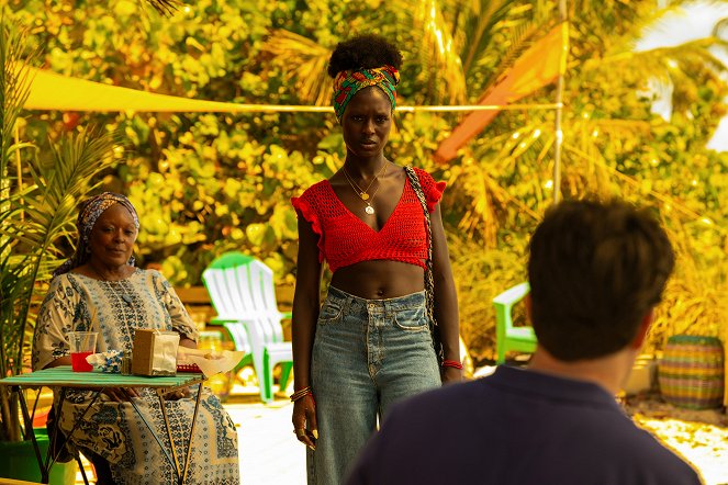 Bad Monkey - Filmfotos - L. Scott Caldwell, Jodie Turner-Smith