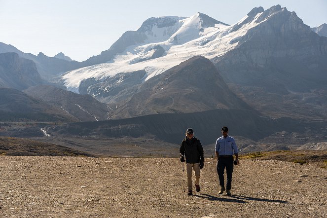 Fiennes Return to the Wild - Van film