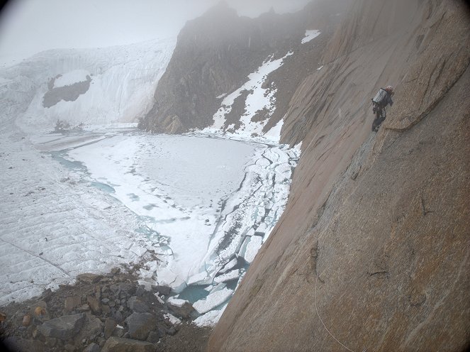 Arctic Ascent with Alex Honnold - Episode 1 - Van film