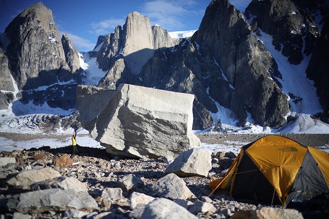 Arctic Ascent with Alex Honnold - Episode 1 - Van film