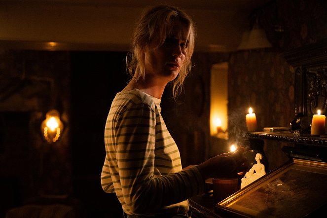 Szádra ne vedd - Filmfotók - Mackenzie Davis