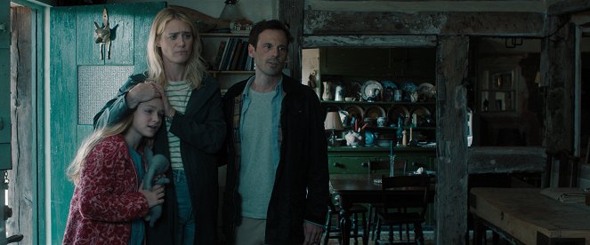 Speak No Evil - Photos - Alix West Lefler, Mackenzie Davis, Scoot McNairy