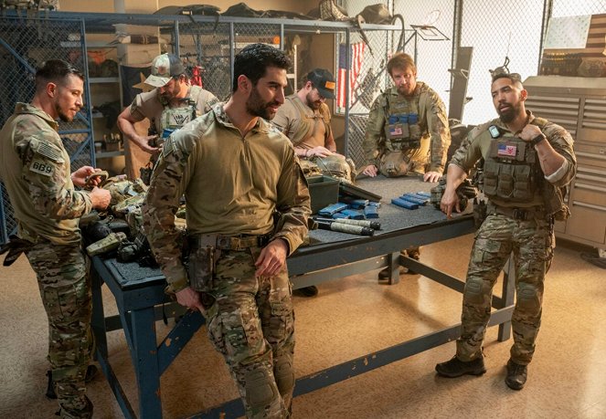 SEAL Team - Mission Creep - Do filme - Beau Knapp, Raffi Barsoumian, Tyler Grey, Neil Brown Jr.