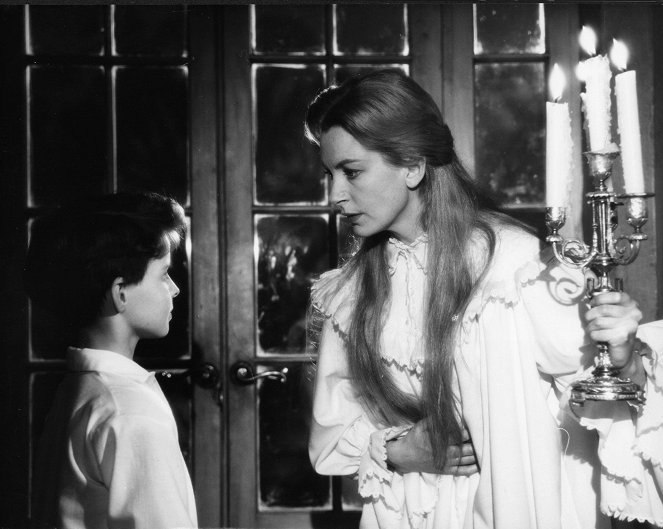 The Innocents - Filmfotók - Martin Stephens, Deborah Kerr