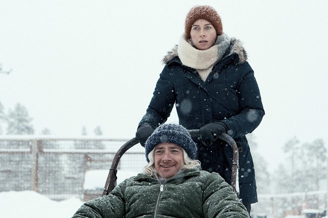 Arctic Circle – Der unsichtbare Tod - Season 3 - Piilossa - Photos - Iina Kuustonen, Paul Woodson