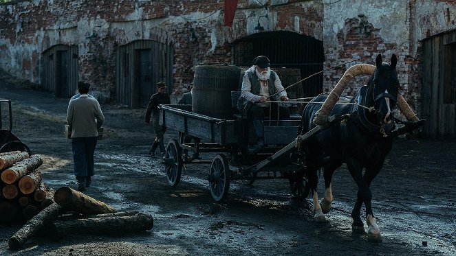 Pojedynek - Do filme - Paul Freeman