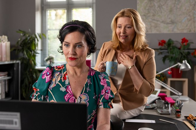 Die Rosenheim-Cops - Keine Rose ohne Dornen (S24E16) (2025) | Gallery -  From this episode | ČSFD.cz