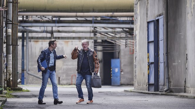 Limity (2025) | Galerie - Ze seriálu | ČSFD.cz