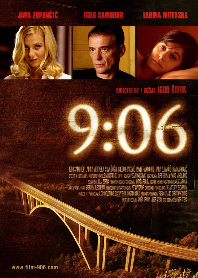 9:06 - Plakate