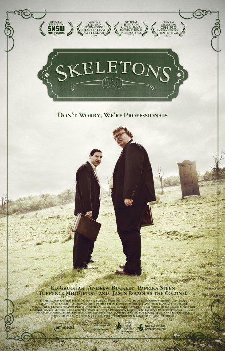 Skeletons - Affiches