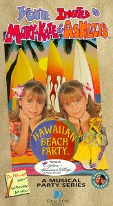 You're Invited to Mary-Kate & Ashley's Hawaiian Beach Party - Carteles