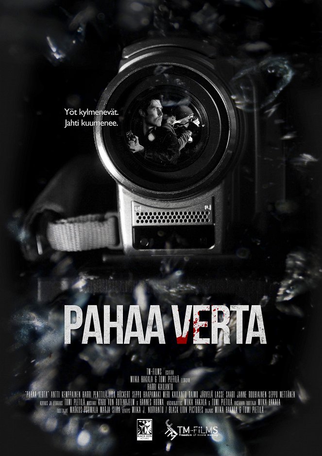 Pahaa verta - Posters