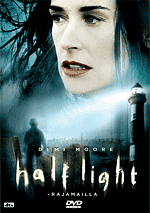 Half Light - Rajamailla - Julisteet