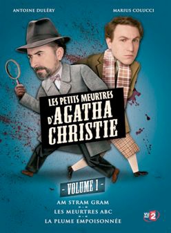 Les Petits Meurtres d'Agatha Christie - Les Petits Meurtres d'Agatha Christie : Un cadavre sur l'oreiller - Posters