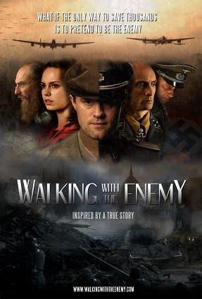 Gyaloglás az ellenséggel - Plakátok
