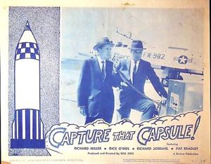 Capture That Capsule - Cartazes