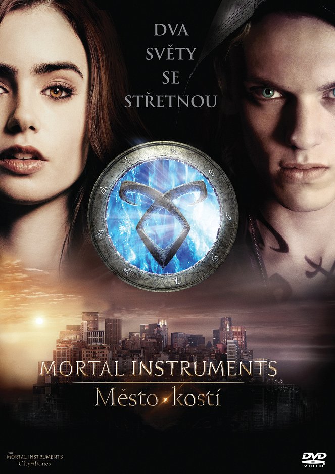 Mortal Instruments: Město z kostí - Plakáty