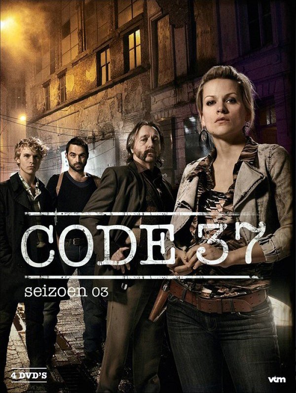 Kód 37 - Série 3 - Plakáty