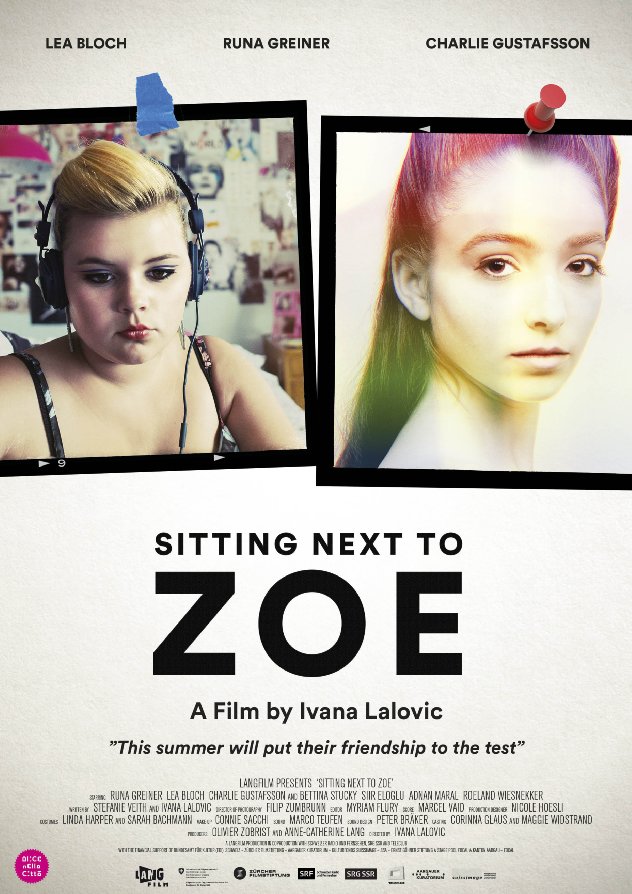 Sitting Next to Zoe - Plakate