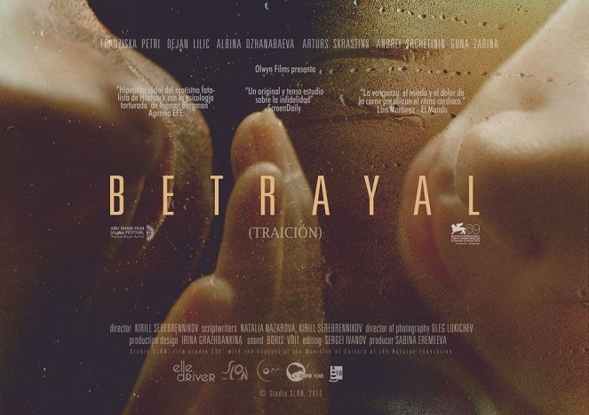 Betrayal (Traición) - Carteles