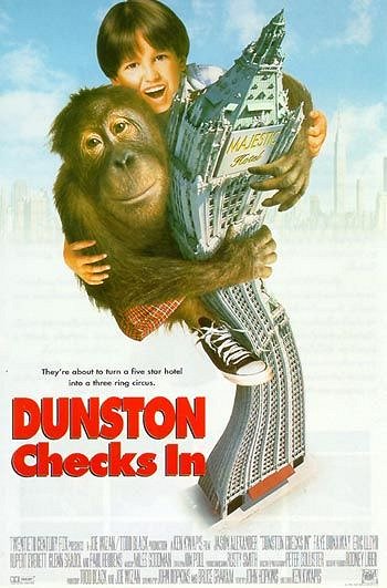 Dunston - Allein im Hotel - Plakate