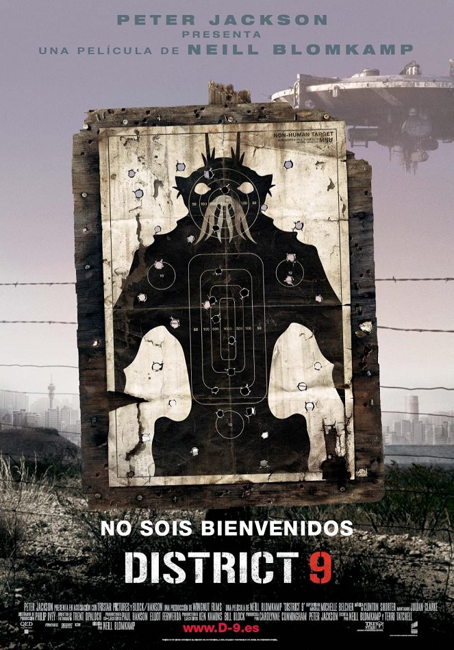 Distrito 9 - Carteles