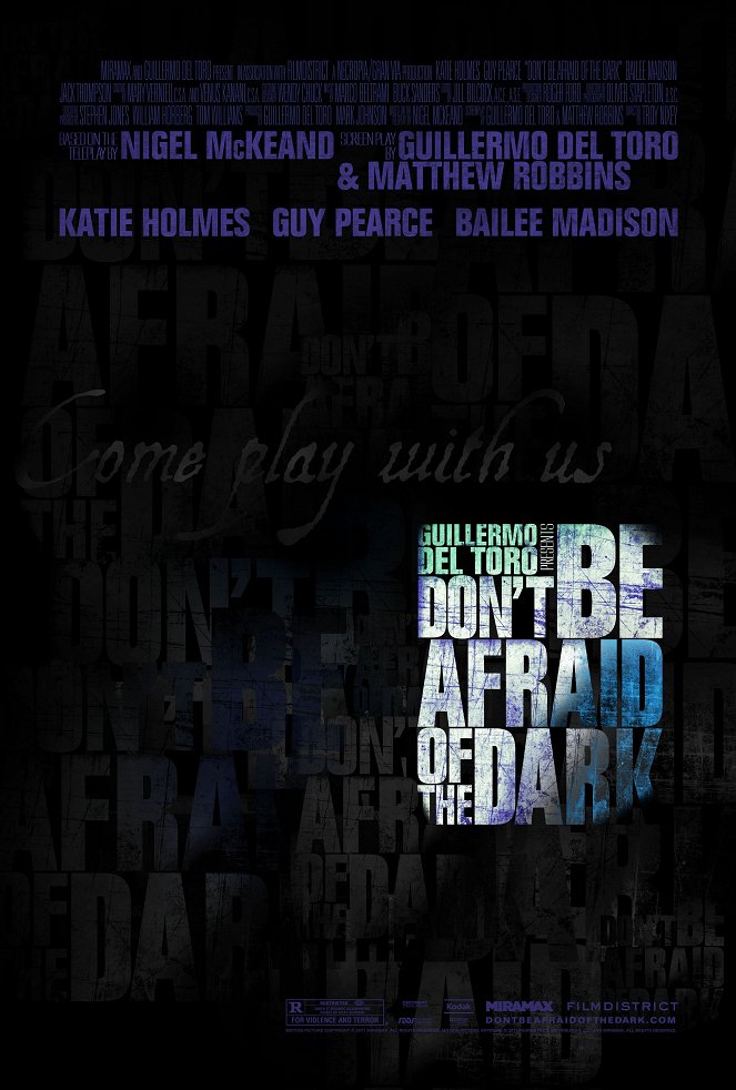 Don't Be Afraid of the Dark - Affiches