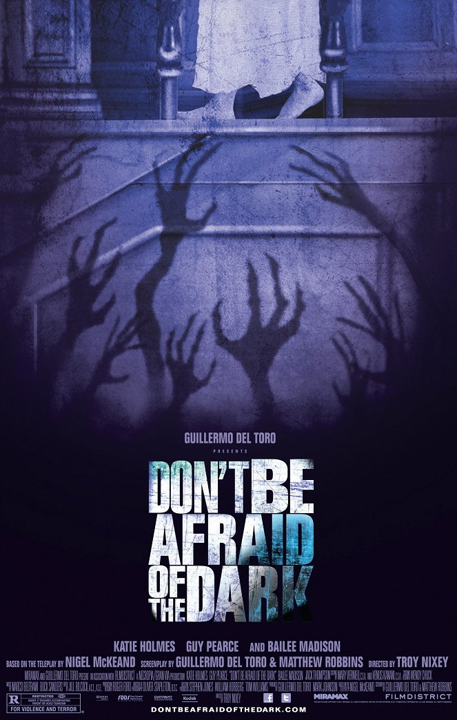 Nie bój się ciemności - Plakaty