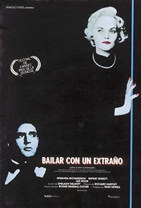 Bailar con un extraño - Carteles