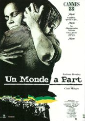 Un monde à part - Affiches