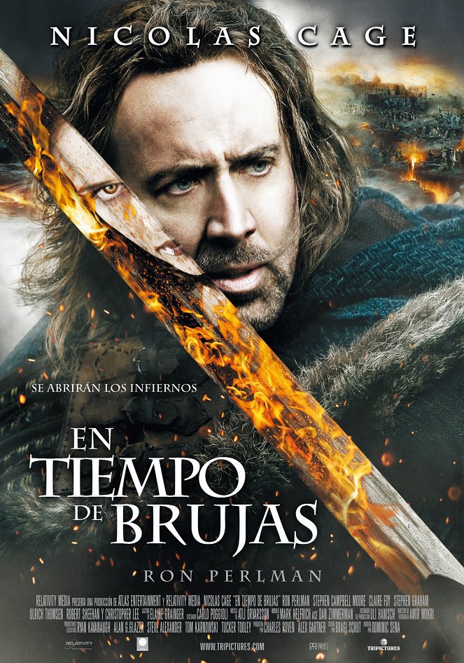 En tiempo de brujas - Carteles