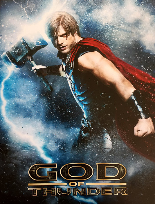 God of Thunder - Thor - Plakate