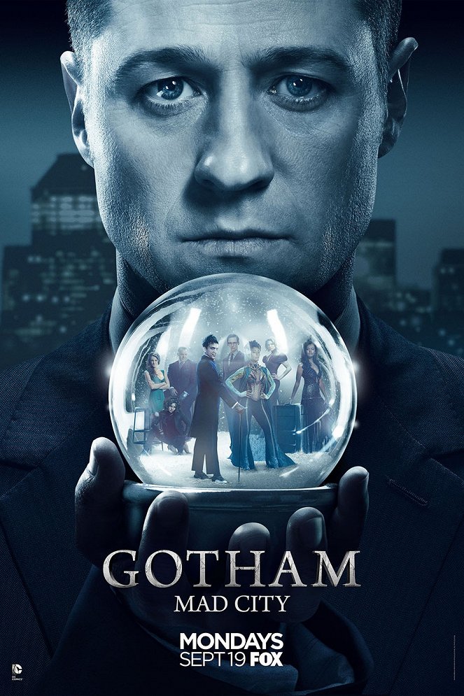 Gotham - Gotham - Season 3 - Carteles