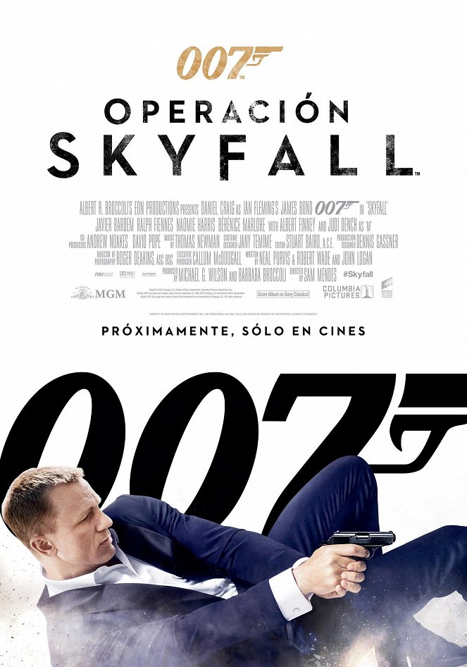 Skyfall - Carteles