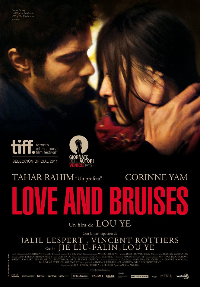 Love and Bruises - Carteles